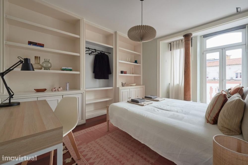 Quarto - localizado em Marquês de Pombal Lisbon