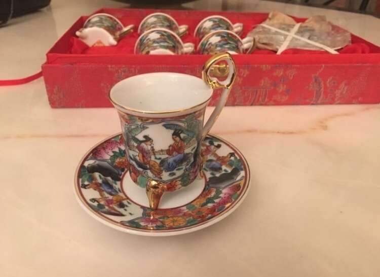 New Dishware Service425128901205053441