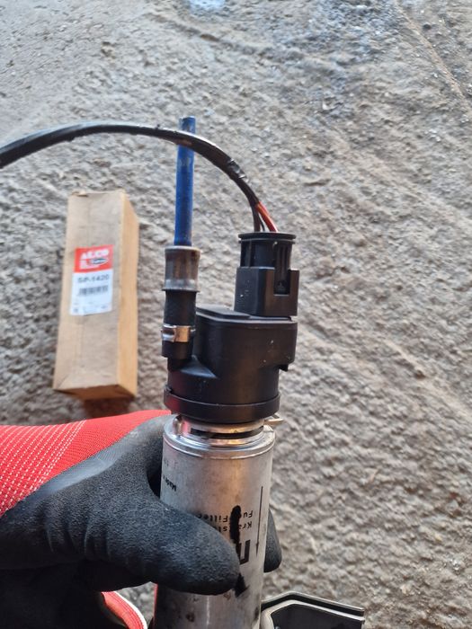 Podgrzewacz paliwa filtr bmw e87 e60 e90 . 3 piny