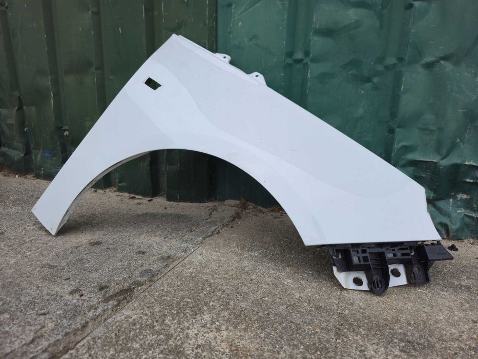 Guarda lamas direito OPEL Insignia A (2008 a 2017)