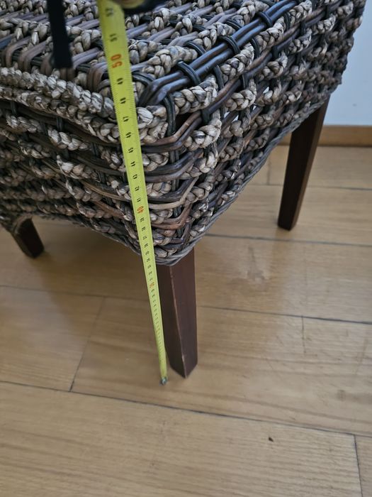6 cadeiras para sala de jantar.
