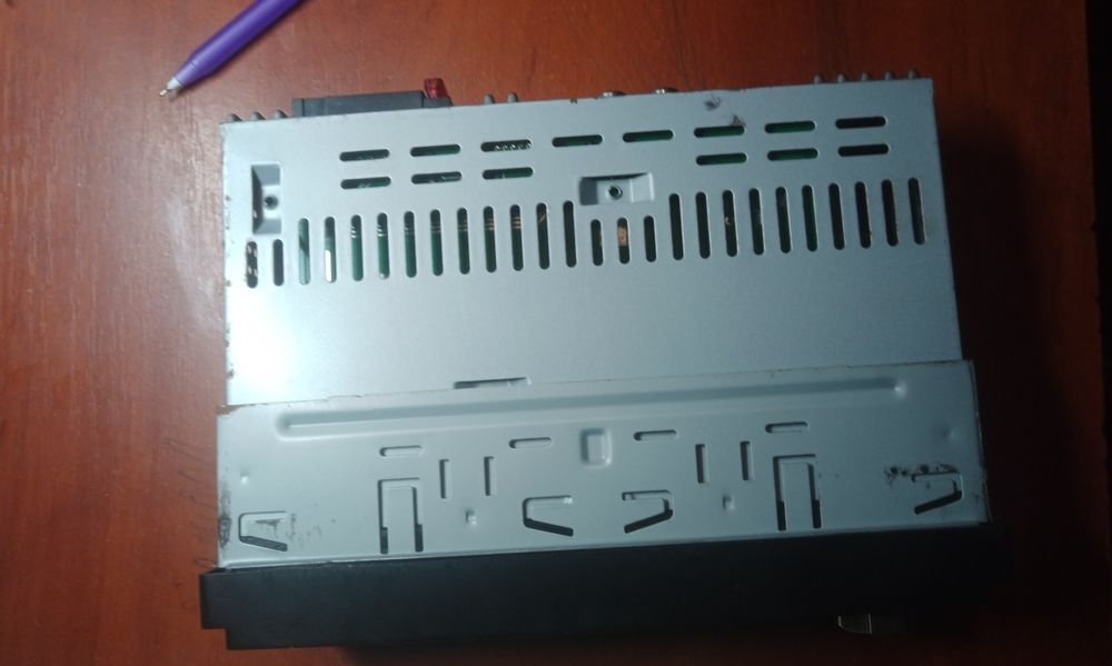 Автомагнитола Pioneer 4514 Видео-экран 4,1"Bluetooth.USB.SD.AUX.4x60W!