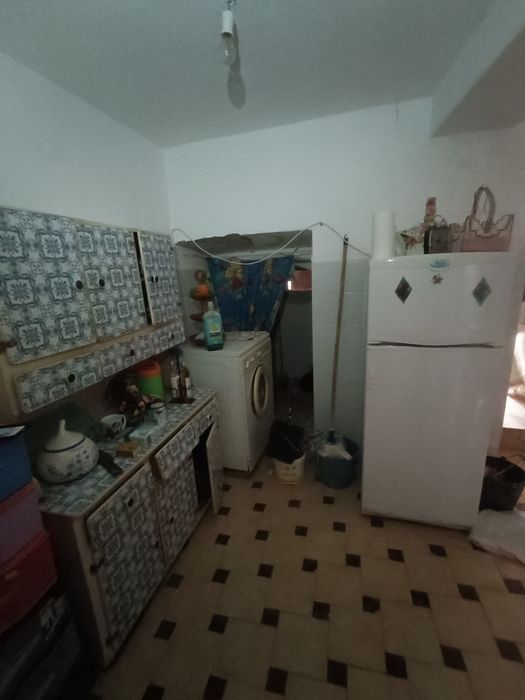 Casa T2+1  para renovar em Borba