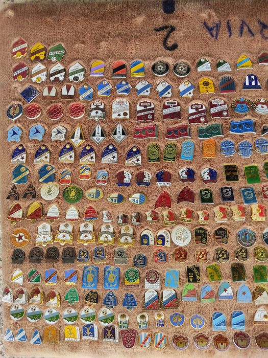 Emblemas de clubes de futebol Sérvia