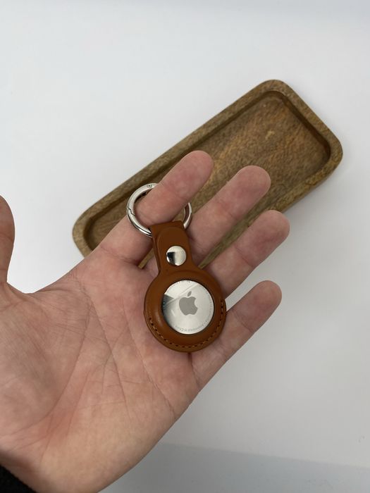 New Apple airtag.