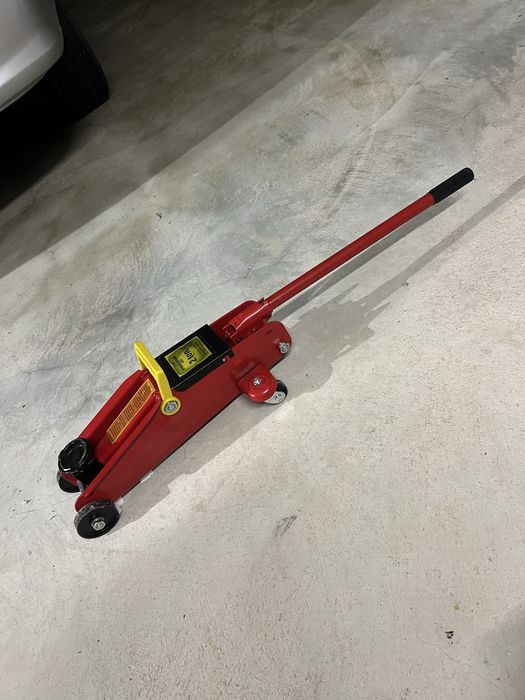 Macaco hidráulico 2Ton.