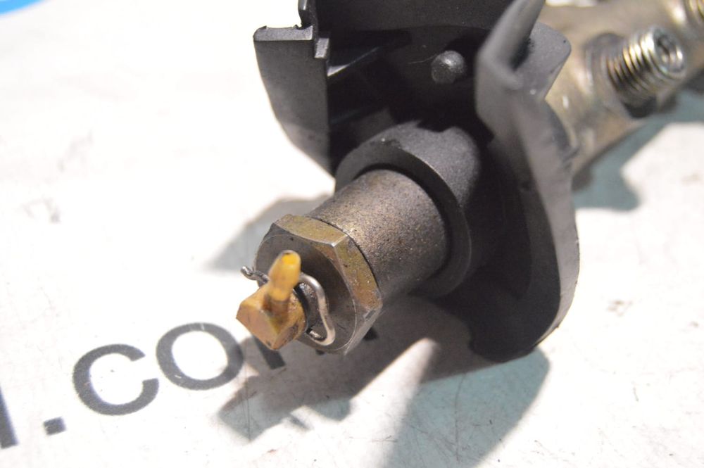 REGUA INJETOR INJETORES INJECTOR INJECTORES BOSCH RENAULT 8200023961