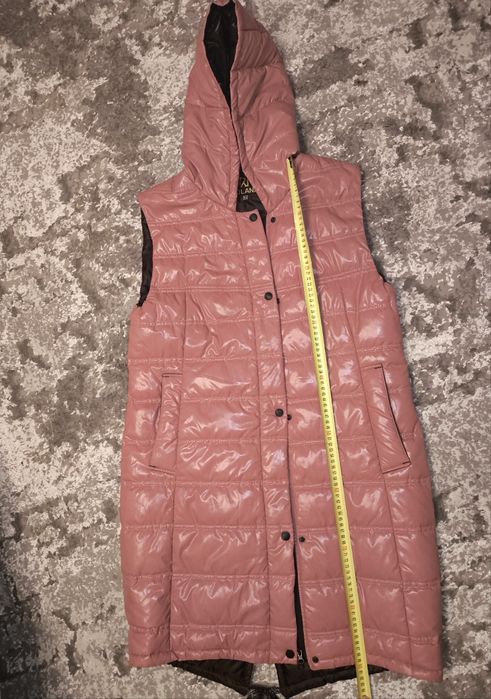 Продам костюм+безрукавка