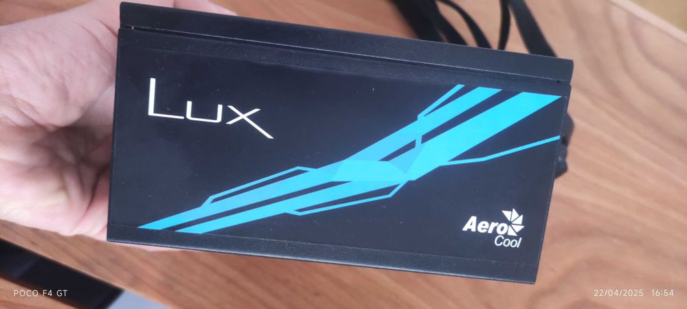 Fonte Aerocool LUX850