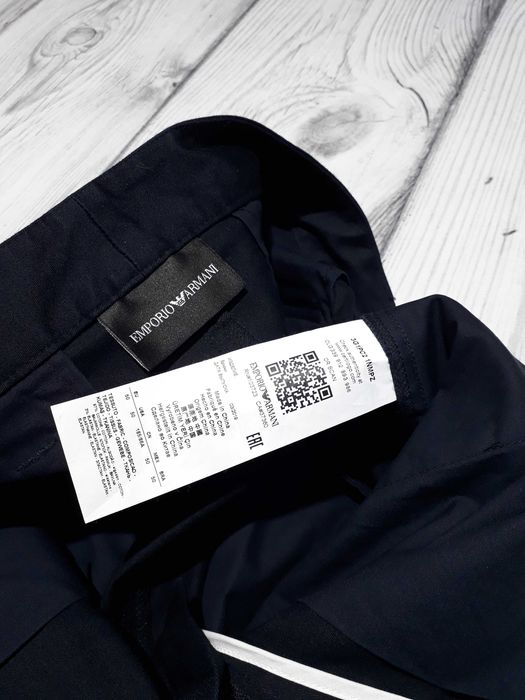 Шорти карго Emporio Armani розмір 50 34
