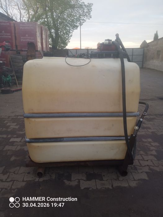 Zbiornik na paliwo 1100 l z pompa