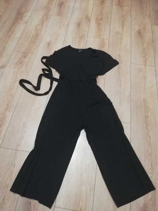 Czarny damski kombinezon letni new look 38
