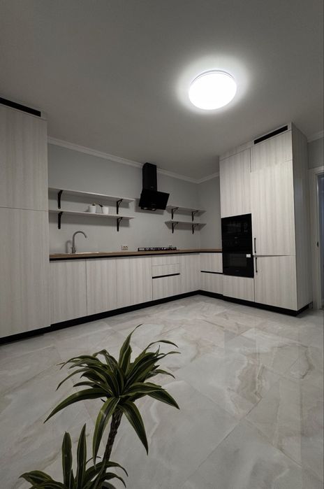 Продаж американки