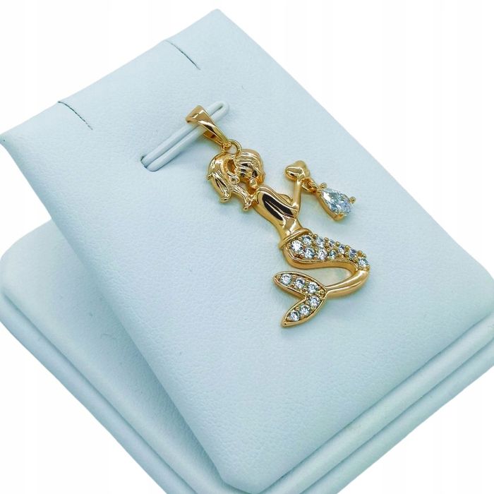 Złota Zawieszka Syrenka Z Brylantowym Oczkiem --- Z154