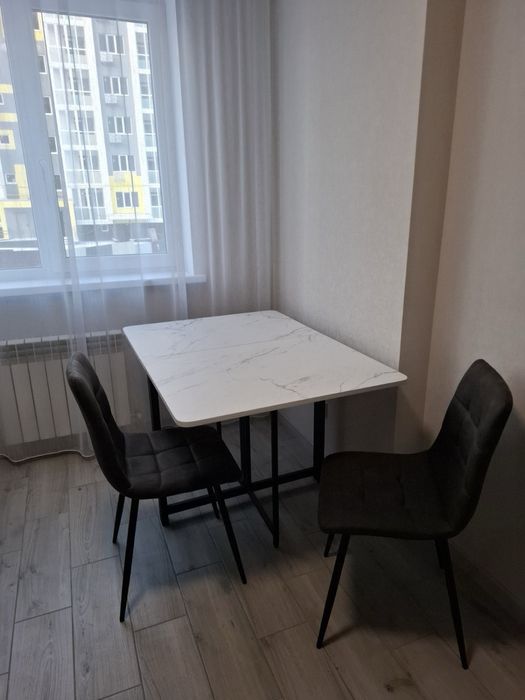 Нова квартира на браїлках жк Пелюстковий