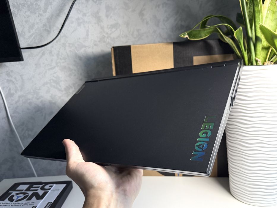 Lenovo Legion 5/GTX1650Ti/512GB/16GB/120Hz/i5-10th.