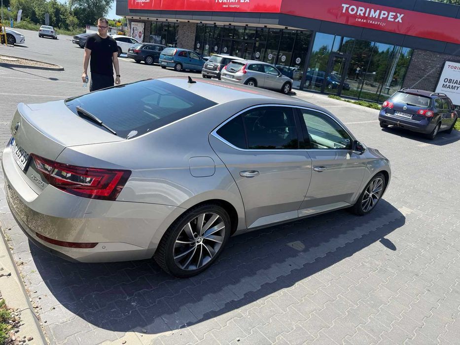 Skoda Superb 2.0 TDI L&K DSG
