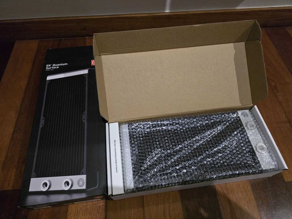 EK-Quantum Surface P280M - Black