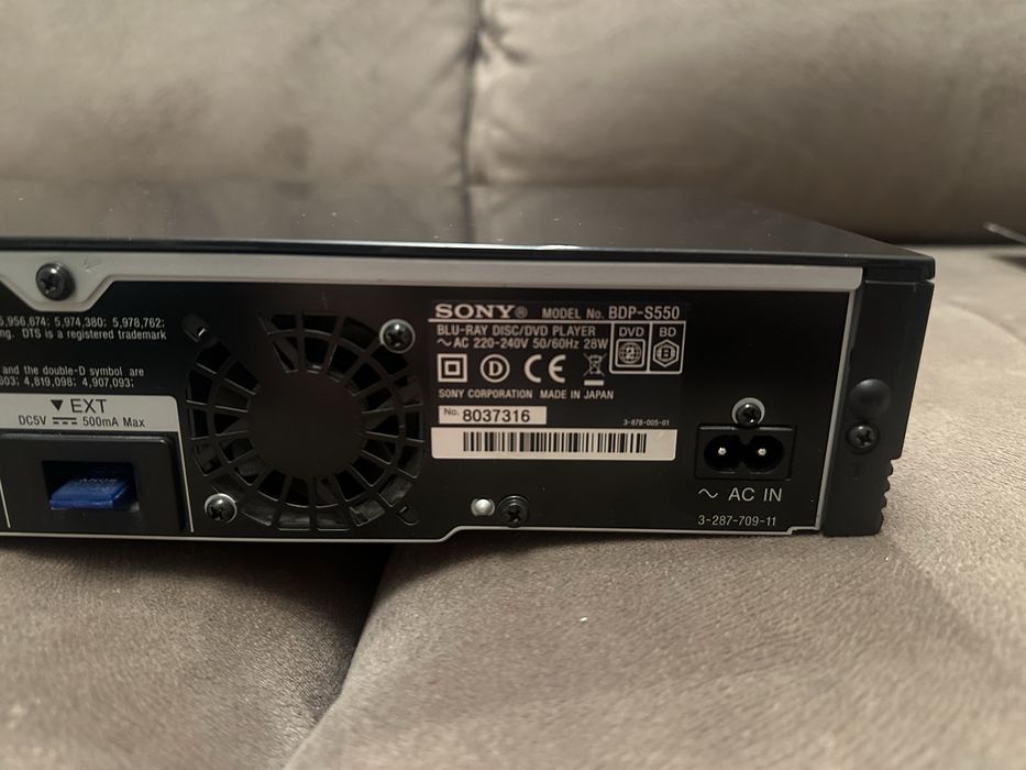 Odtwarzacz blu-ray Sony BDP-S550