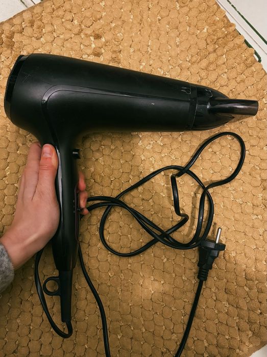 Фен Philips ThermoProtect 2100W в гарному стані