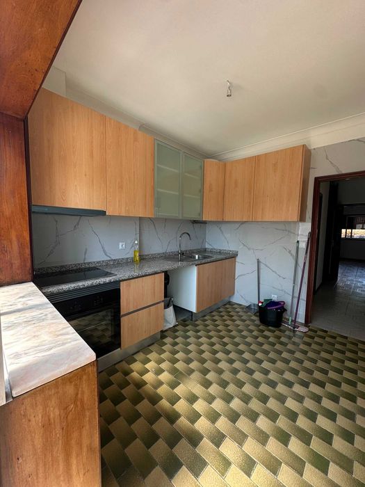 Apartamento T2 Rua Jaime Cortesão, em Valongo