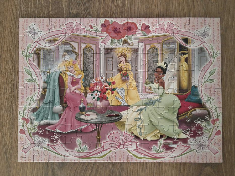 Puzzles montados e colados,  prontos para enquadrar