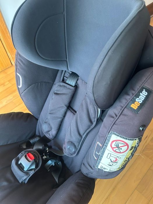 Cadeira de Bebé Besafe izi Combi X4 Isofix