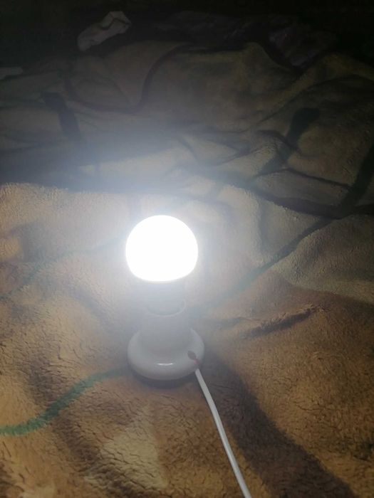 Tuya inteligentna żarówka Led E27 220V.