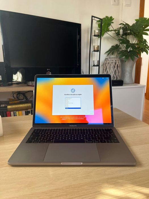 MacBook Pro 13” Intel i5 2,3 GHz / 8GB / 128GB