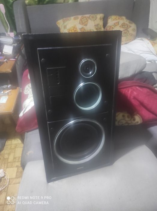 Ресивер, усилок  onkyo качественныый плюс сабб уфер и 2 колонки