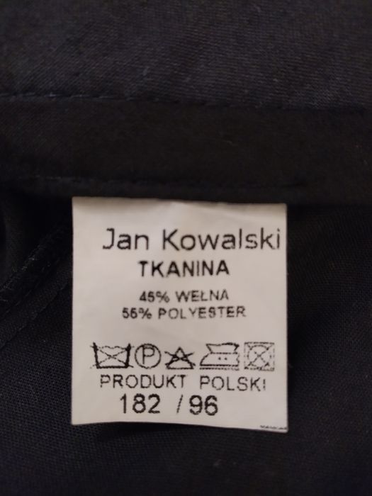 Garnitur męski czarny