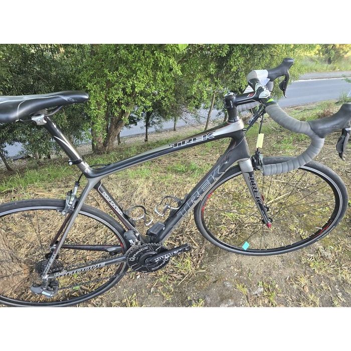 Trek de carbono com dura ace di2