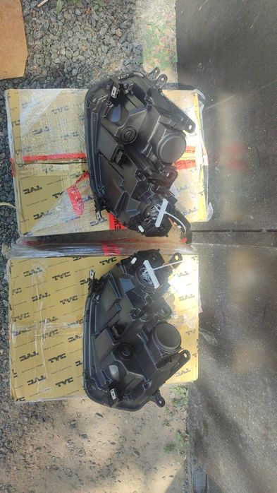 Renault Dacia Duster 2 18-23 г. фара правая левая новая