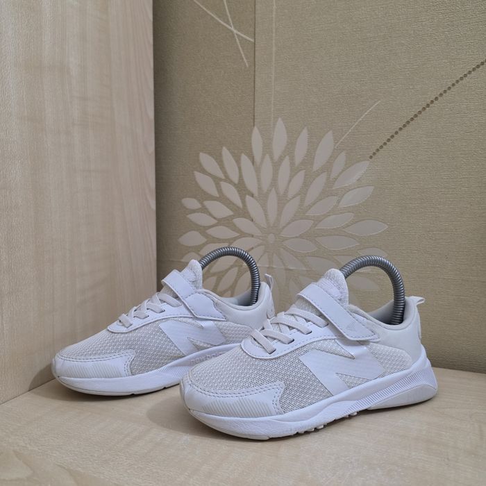 Дитячі кросівки New Balance 545 оригінал розмір 30