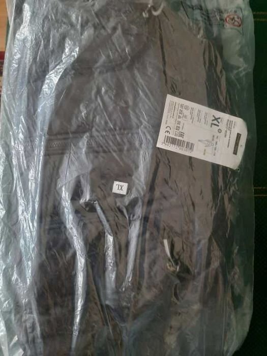 Bezrękawnik z kapturem - XL