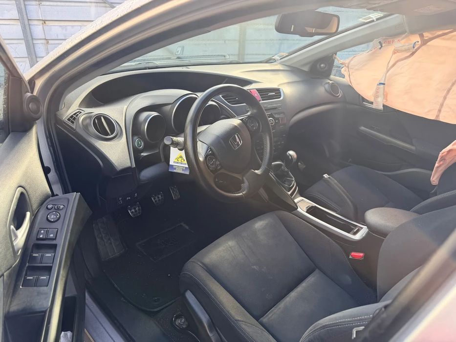 HONDA CIVIC TOURER 1.6 I-TEC DE 2015 EM CENTRO DE ABATE (FIM DE VIDA)