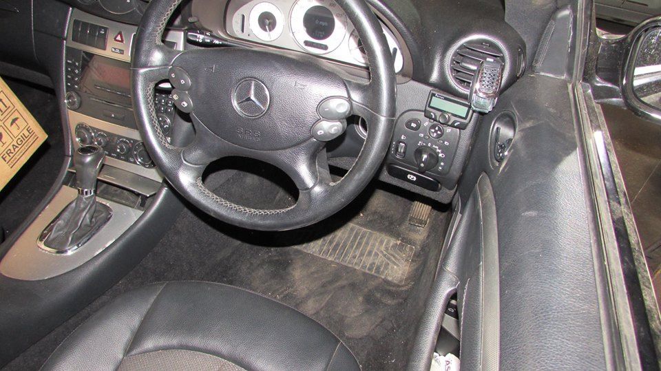 Mercedes CLK 220 CDI W209 de 2006 para peças