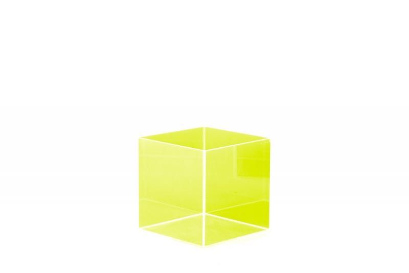 Cubo acrílico 1 lado aberto verde néon translúcido - 7pc. | 20x20x20cm