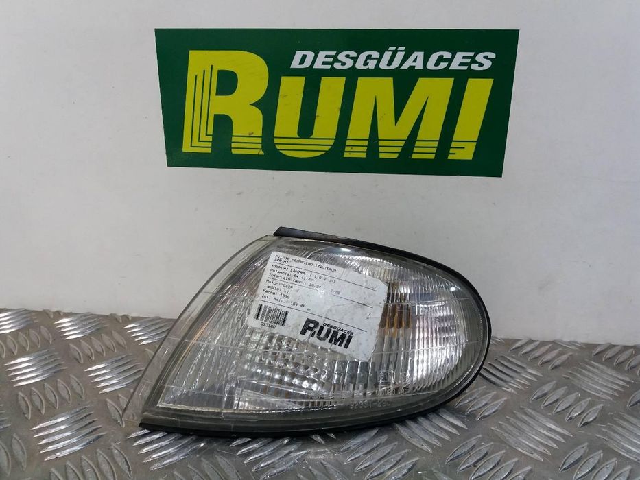 Farolim Frente Esquerdo Hyundai Lantra J1