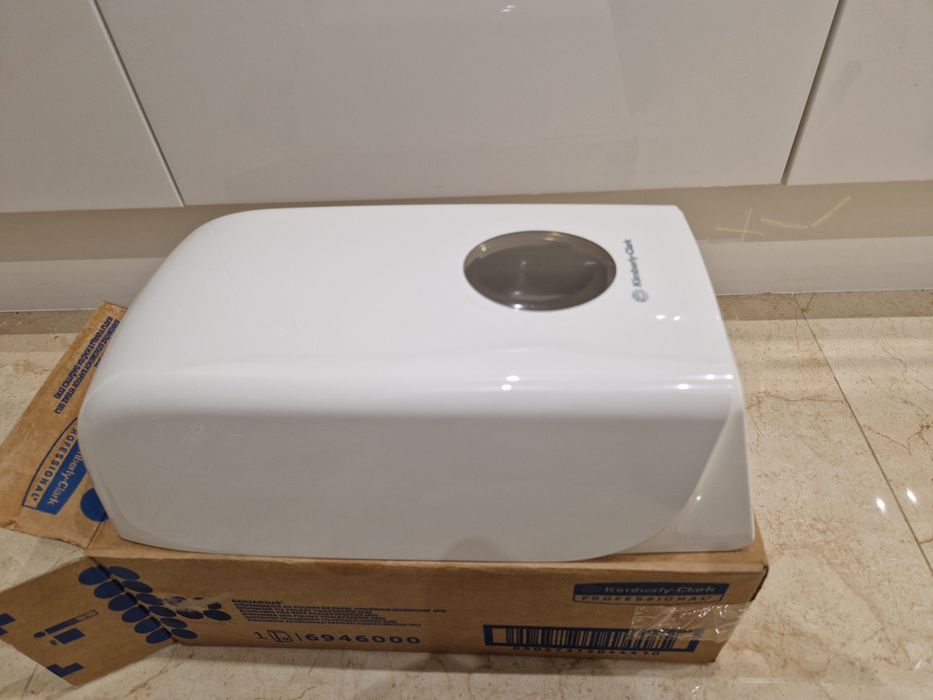 NOWY Dozownik do papieru toaletowego KIMBERLY-CLARK 6946