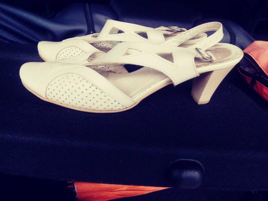 Buty skorzane.Rozm 39