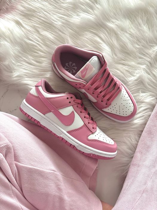 Nike SB Dunk Low Pink White (без предплат)
