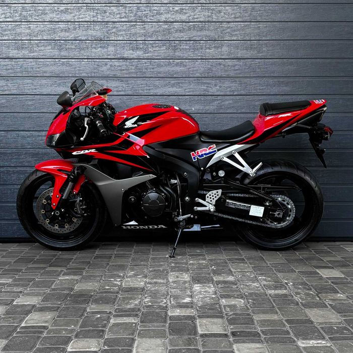Продам мотоцикл Honda CBR600RR (4748)