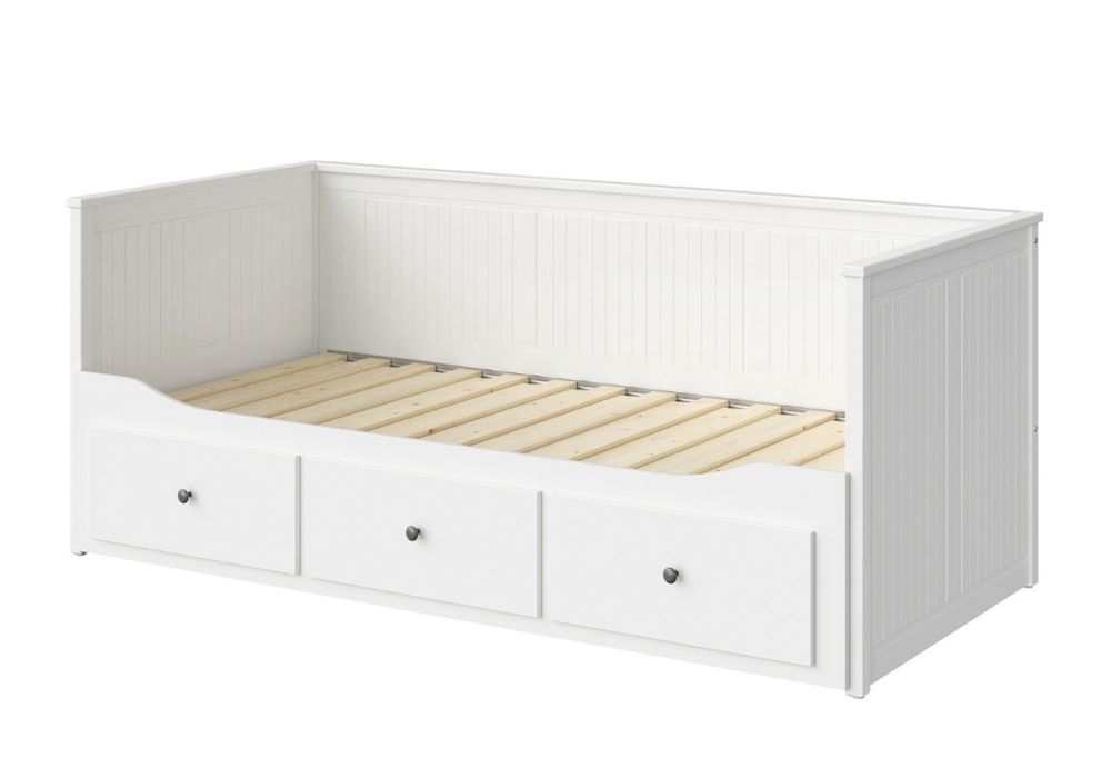 Cama IKEA HEMNES com colchão
