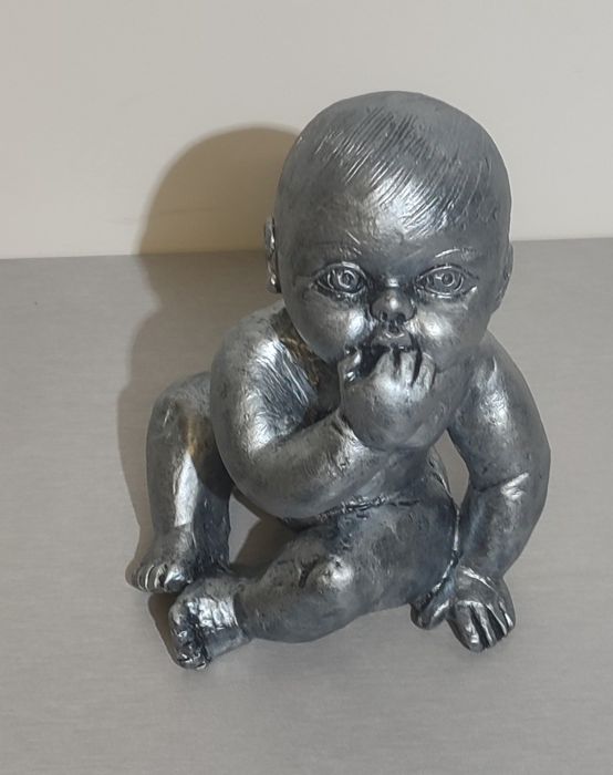 Estatueta de Bebé Artesanal