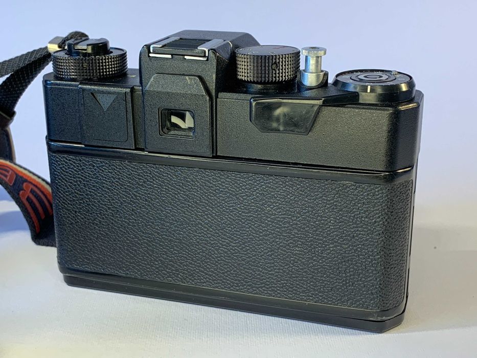 Máquina Fotográfica Reflex Analógica Zenit 15M (USSR / Vintage)