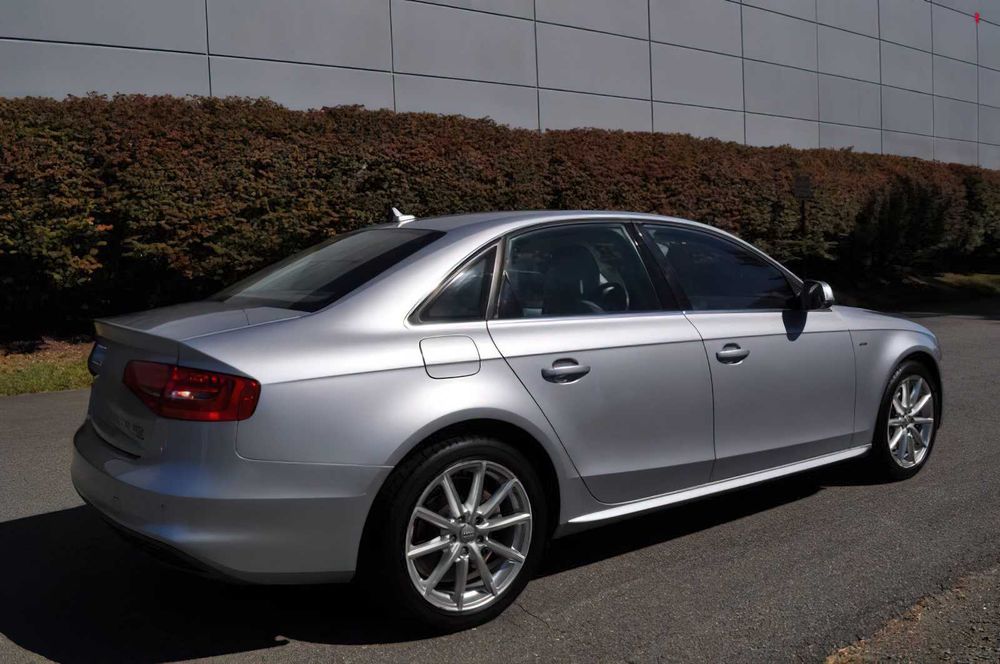 Audi A4      2015