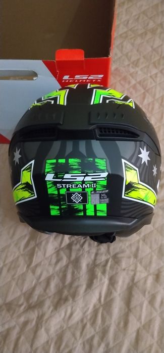 Capacete LS2 novo.