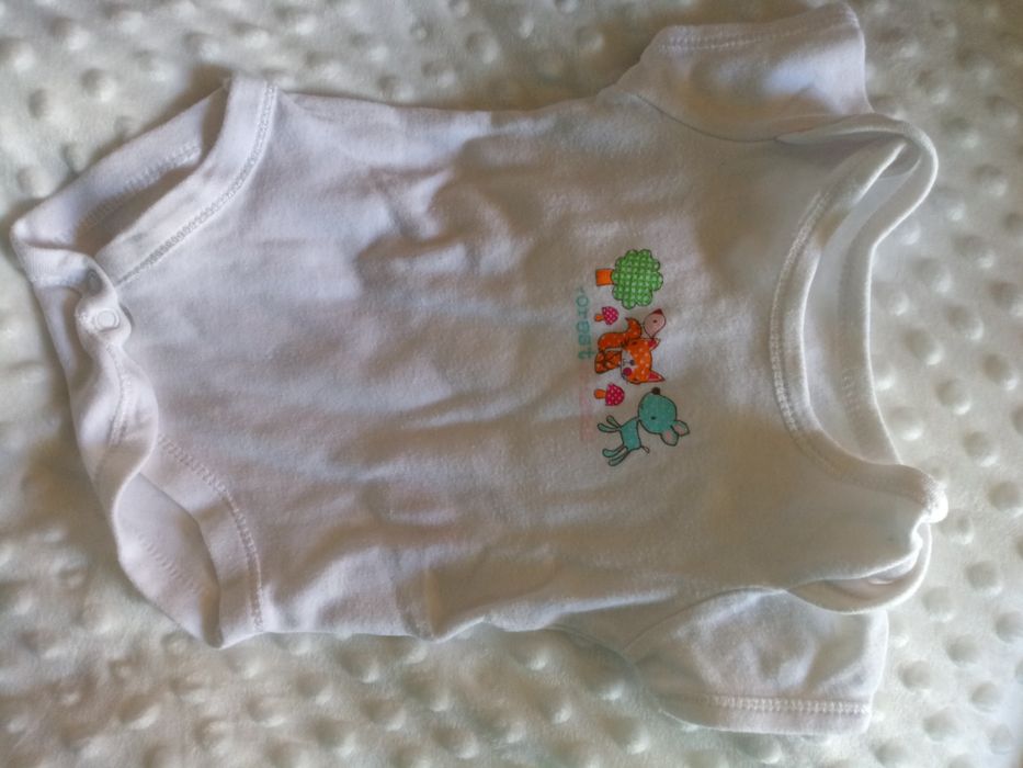 Vendo bodys de bebe 0-3