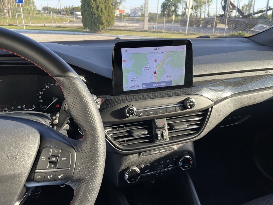Ford Focus 1.5 ST-line 120cv